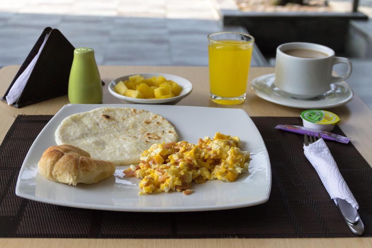 Hotel Ayenda 1236 Platinum Plaza